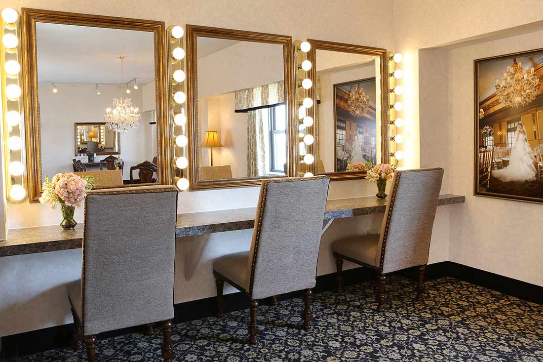 atlantic city wedding venues bridal prep suite mirrors at the claridge a radisson hotel