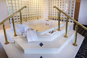 atlantic city hotels with bridal suite and hot tub the claridge a radisson hotel